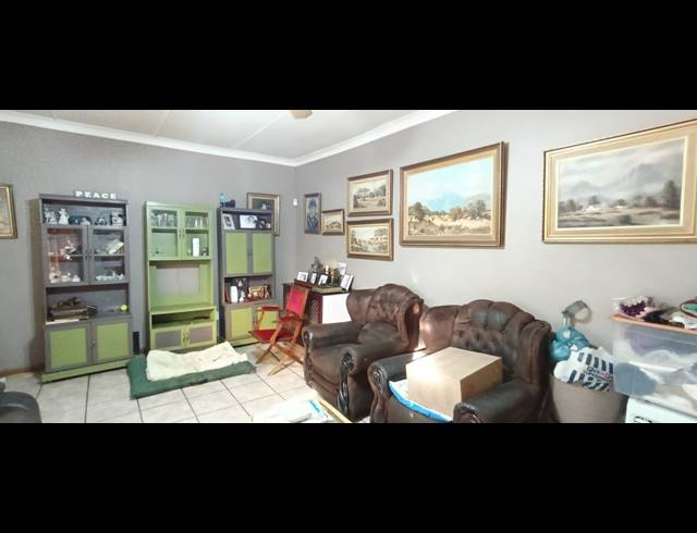 3 BEDROOM FREESTANDING FOR SALE IN WITBANK EXT 8
